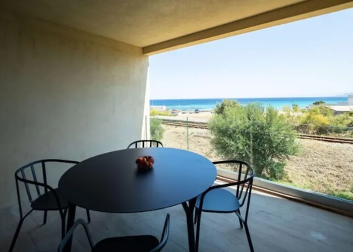 Saletta Mare LʼÎle-Rousse